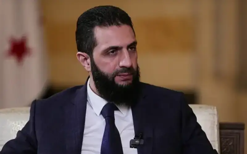 الإدارة السورية الجديدة تتعهد بتعزيز حرية