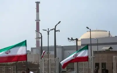 بايدن يناقش خططا لضرب منشآت نووية