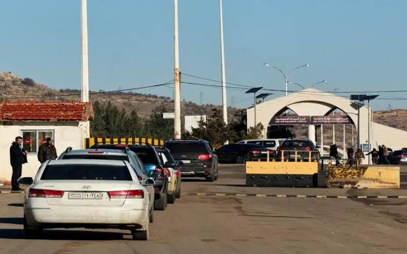 مصادر: سوريا تفرض قيودا على دخول