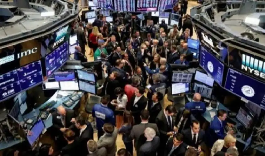 ارتفاع مؤشرات الأسهم الأميركية وانخفاض الذهب