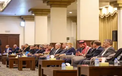 ولي العهد يعزي بوفاة سمو الأميرة