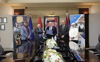 مذكرة تفاهم بين عمان الأهلية واليد