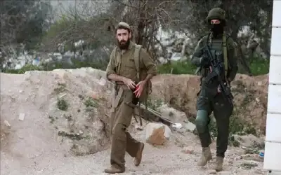مستوطنون يقتحمون مدرسة في بردلة بالأغوار