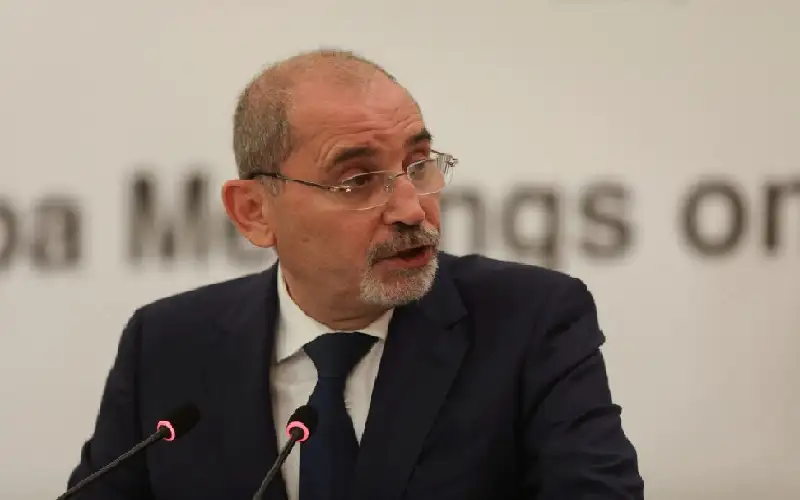 وزير الخارجية: الأردن يقف مع السوريين