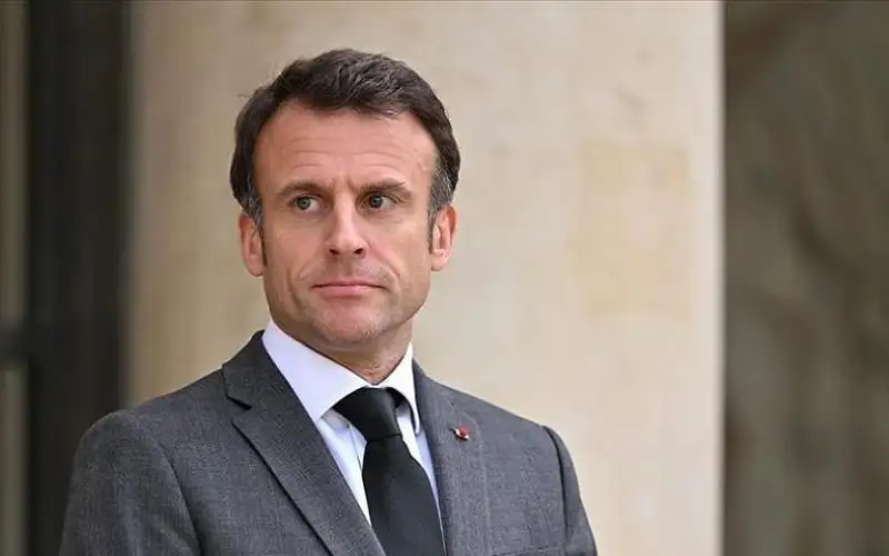 ماكرون: سندعم العملية الانتقالية في سوريا