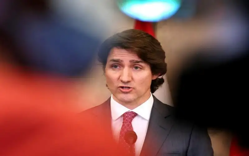 رئيس الحكومة الكندية جاستن ترودو يعلن