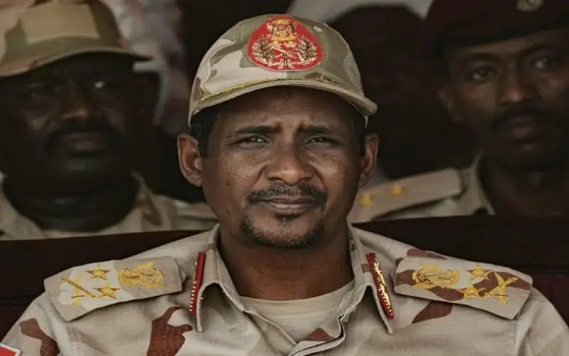 رويترز: واشنطن تفرض عقوبات على قائد