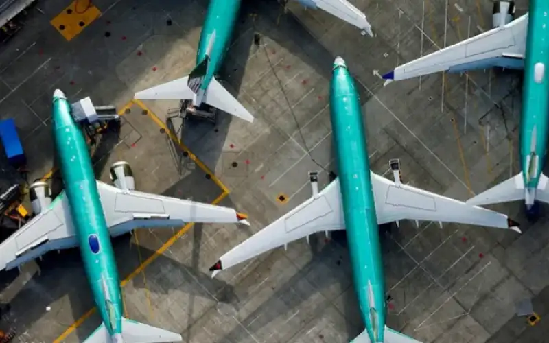 هبوط اضطراري لطائرة تقل 173 راكبا