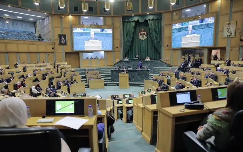 لجنة نيابية للتحقق من شبهات فساد