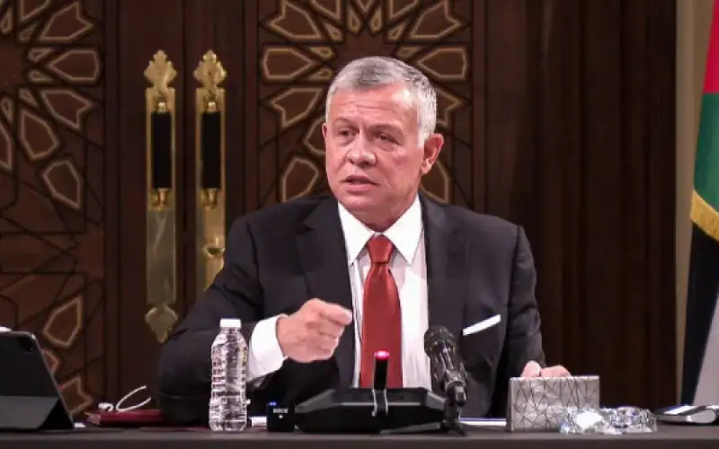 الملك: مبارك للبنان الشقيق وشعبه العزيز