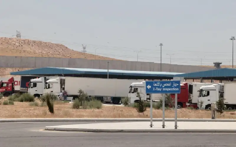 الحكومة تطرح دراسة جدوى لمشروع مركز