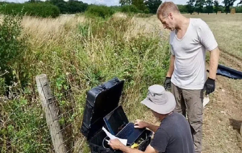 النفط يكشف لغز 100 زلزال في