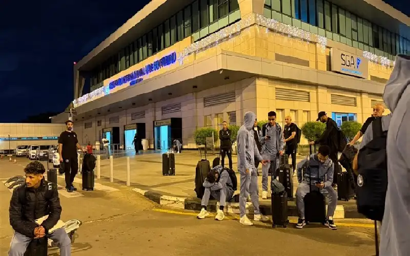 وسط حالة من الرعب.. طائرة بيراميدز