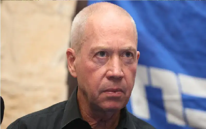 يوآف غالانت.. شبيه شارون الذي صعد