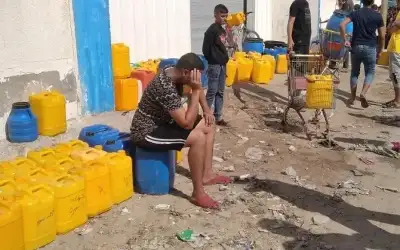 بلدية خان يونس تحذر من توقف