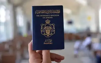 تنويه من المعابر الفلسطينية لحملة الجواز