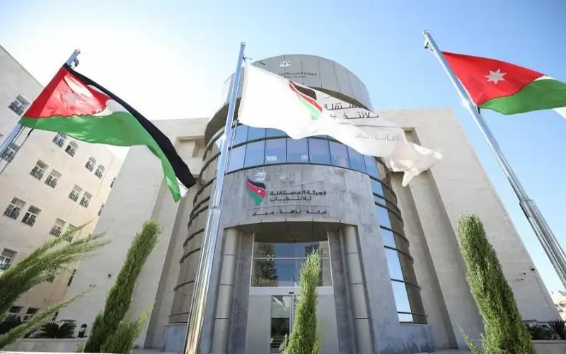 الهيئة المستقلة للانتخاب تبدأ بصرف المستحقات