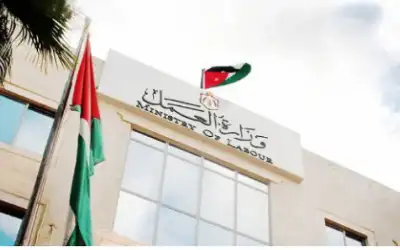 البكار: لا توجه لرفع رسوم تصاريح