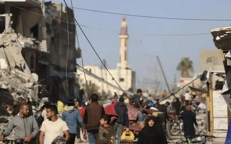 فلسطينيو غزة يحتفلون باتفاق وقف النار