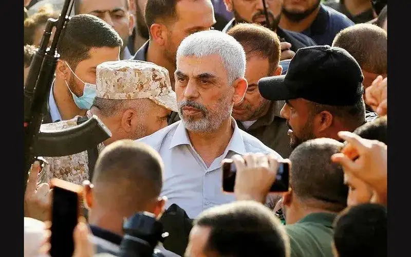 الرجل انتصر مرتين: الاولى حين فاز