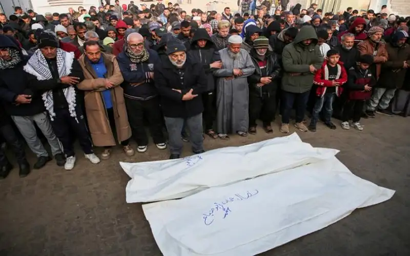 ارتفاع شهداء غزة إلى 46876