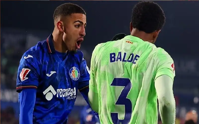 بالدي يثير الجدل بصفع لاعب مغربي