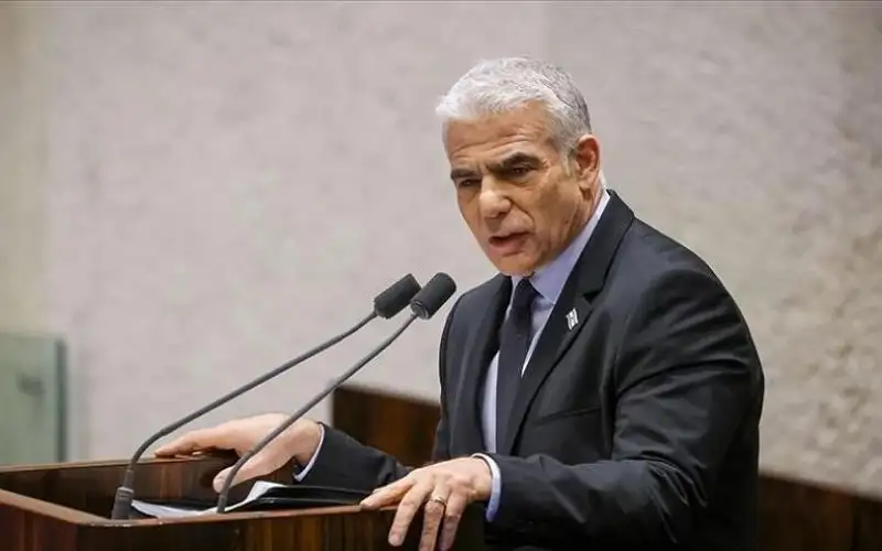 لابيد: بعد أسوأ عامين بتاريخنا يجب