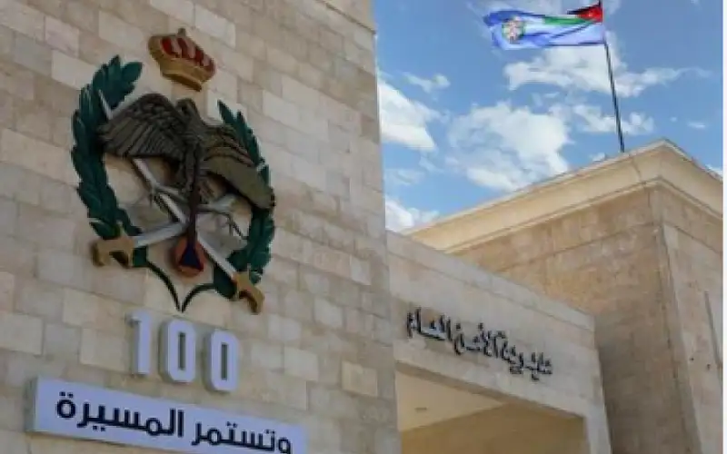 القبض على عدد من الأشخاص ممن