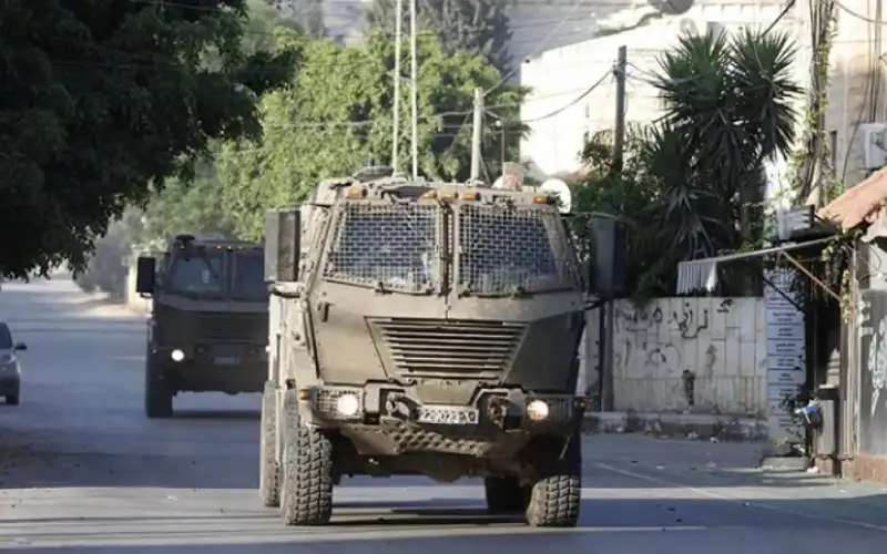 مئات المقدسيين يتلقون رسائل إسرائيلية تطالبهم