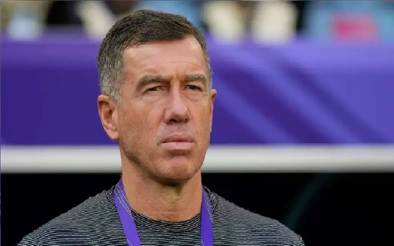 استقالة مدرب منتخب أوزبكستان