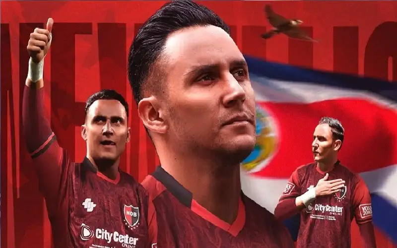 نافاس ينضم إلى نيويلز أولد بويز