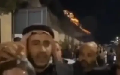 أردني يبيع هواء السلط بـ زجاجات
