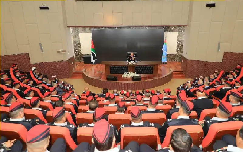 مدير الأمن العام يلتقي مدراء ورؤساء