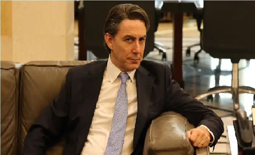 اللبنانيون يبحثون عن المبعوث الامريكي الذي