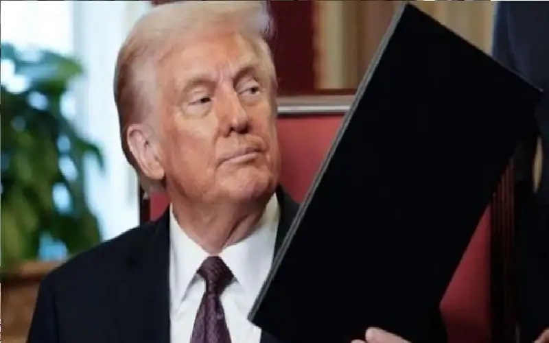 قاض أمريكي يعلق قرار إلغاء حق