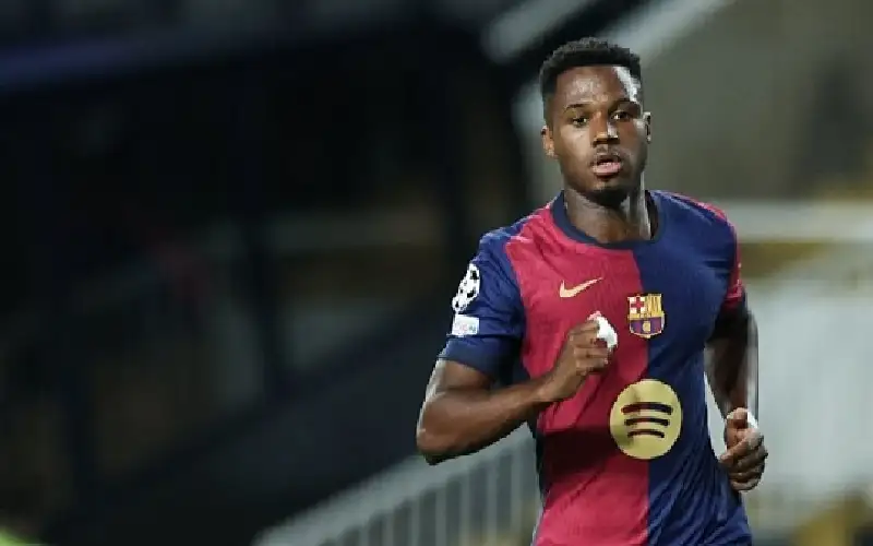 مورينيو يقدم طوق نجاة لـمنبوذ برشلونة