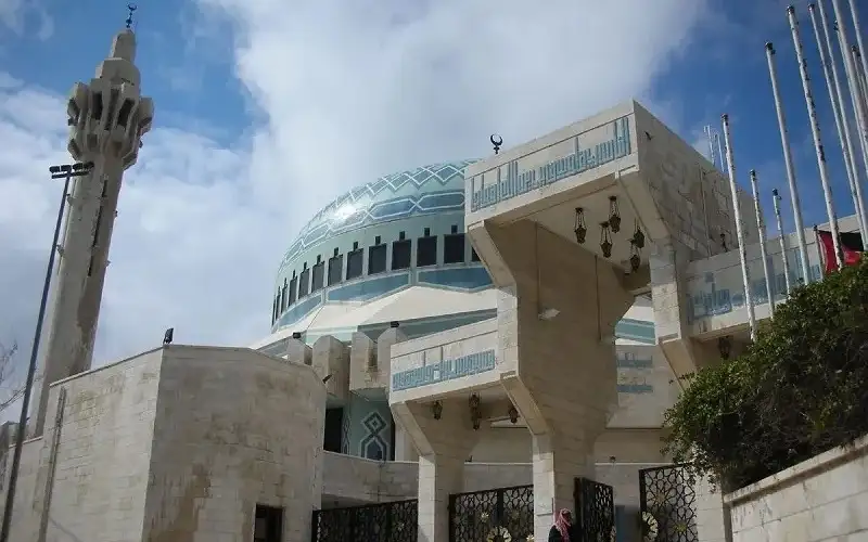 الاوقاف تدعو أئمة لاستلام كتب تعيينهم