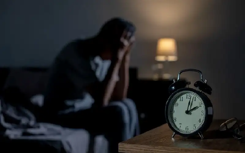 8 عوامل تسبب اضطرابات النوم يمكن