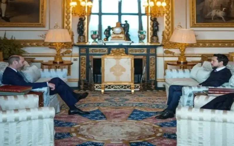 ولي العهد يلتقي الأمير ويليام في