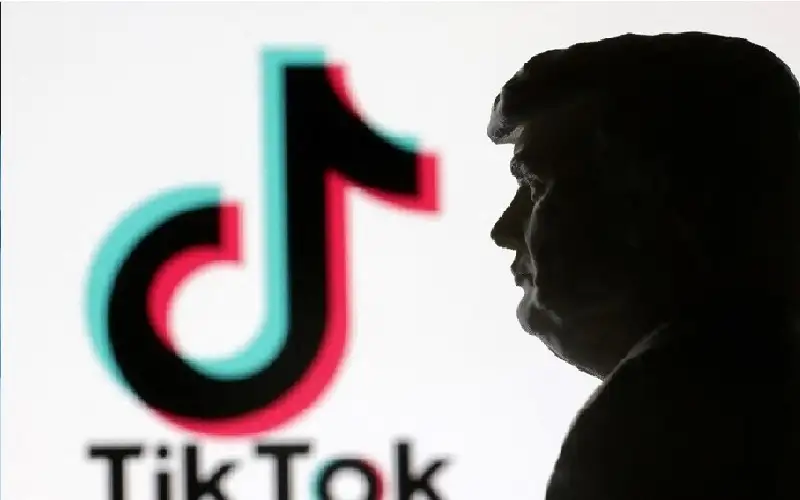 ترامب: مايكروسوفت تجري محادثات للاستحواذ على