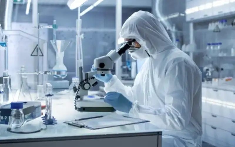 مصدر مصري مسؤول ينفي التقارير حول