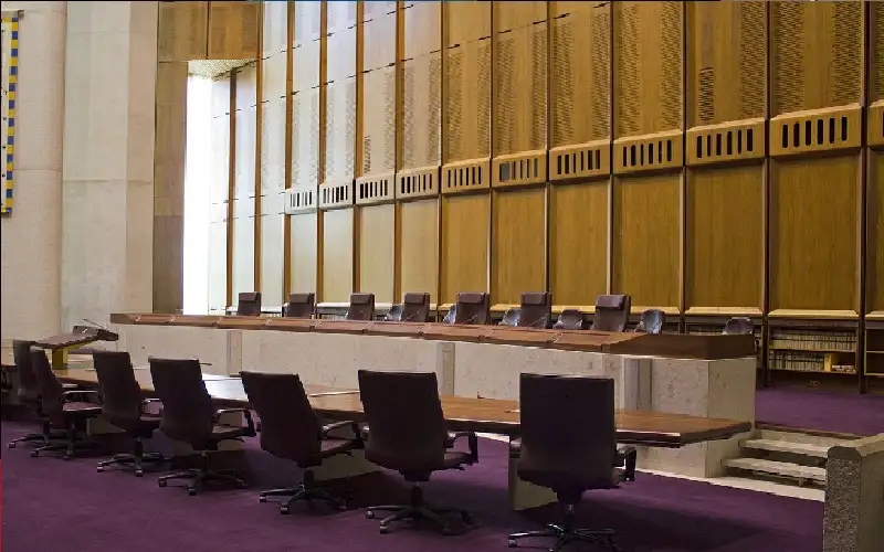 أسترالي يعترف بقتل زوجته أثناء تدليك