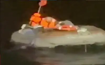 وجدوه بجوار جثة أخيه وابنه.. نجاة