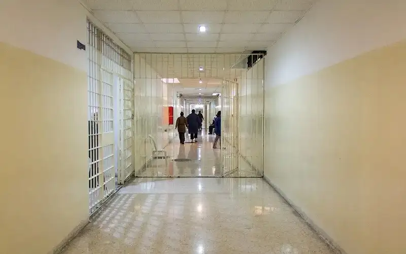 الفراية يوعز بالإفراج عن ٤٠٤ موقوفين