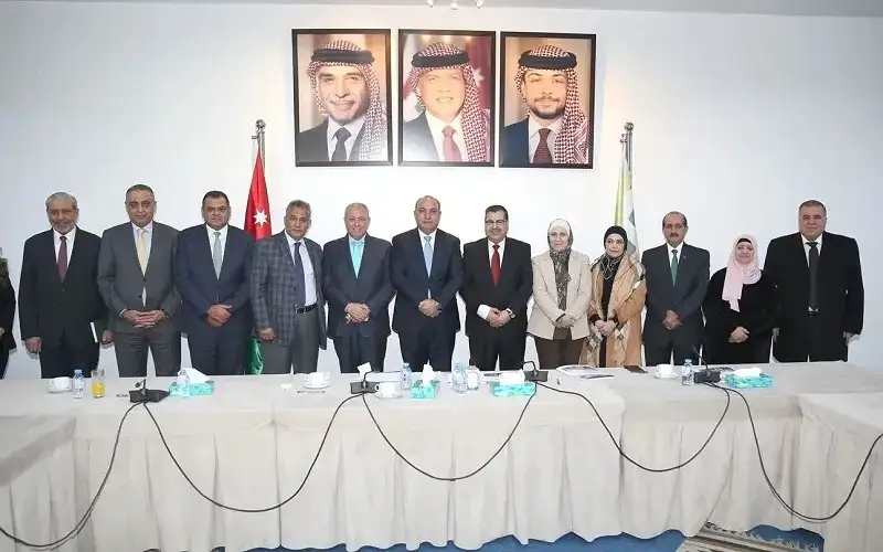 أمين عمان: تخفيض رسوم تراخيص البناء