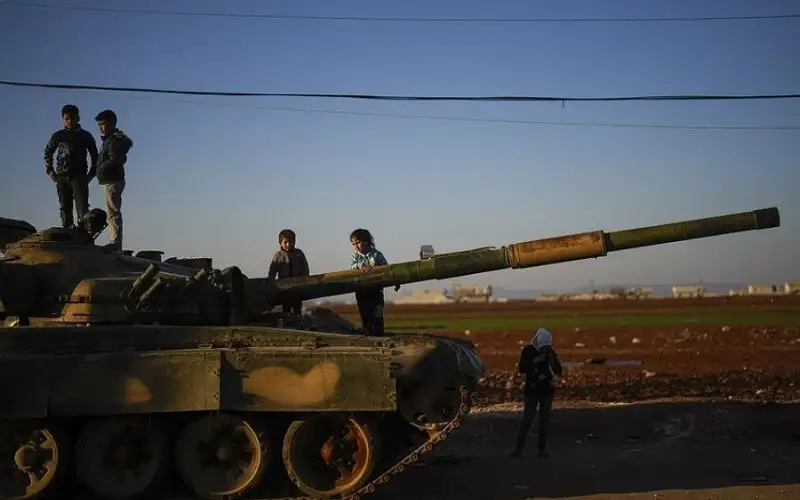 إدارة العمليات العسكرية السورية تعلن حل