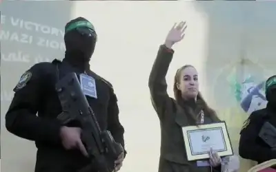 من وسط الركام .. المقاومة تسلم