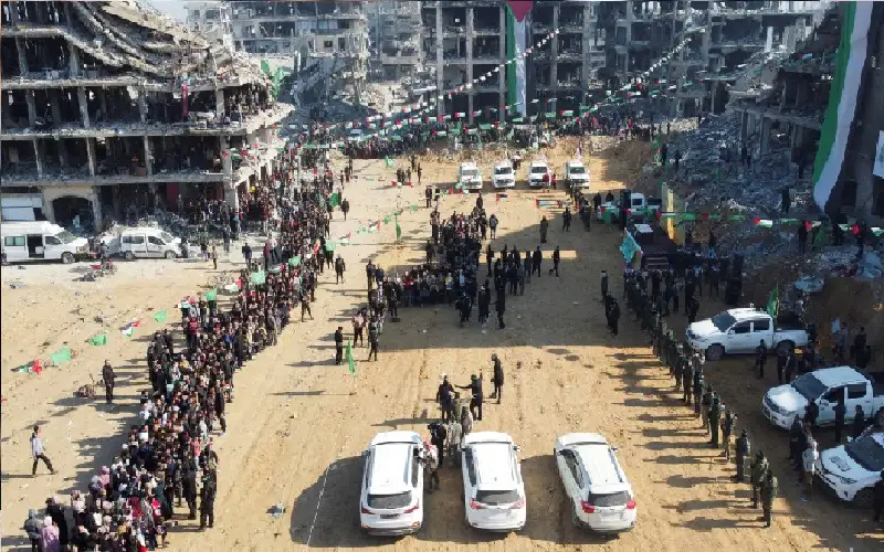 تسليم 7 أسرى منهم أجانب وإسرائيليان