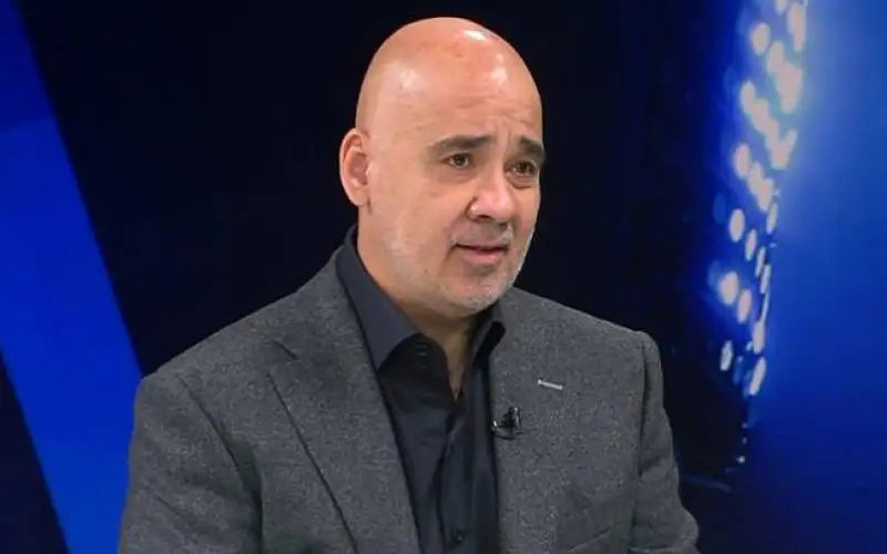 اتحاد كرة القدم: ستاد دولي جديد