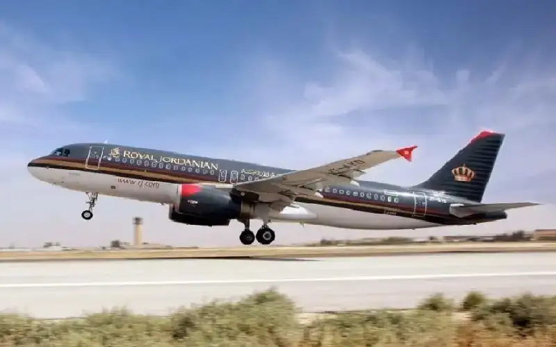 الملكية الأردنية تسير أولى رحلاتها إلى